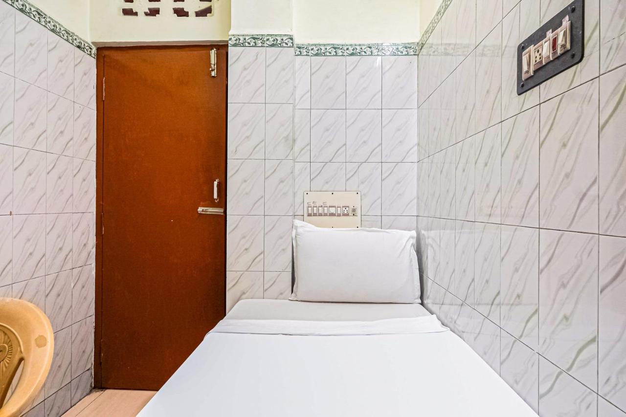 מלון טירופאטי Spot On Venkata Sai Residency מראה חיצוני תמונה